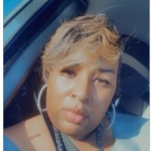 Meet your Posher, Tonya